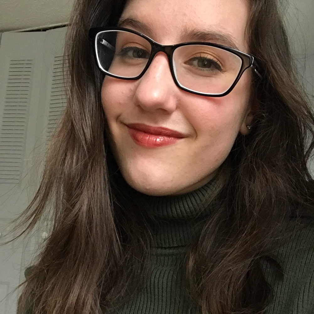 Meet your Posher, Kayla
